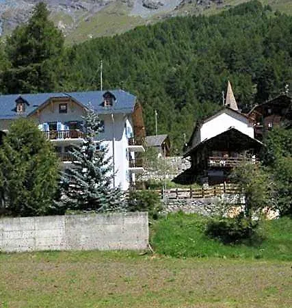 Hotel De