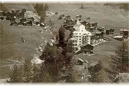 De * La Sage